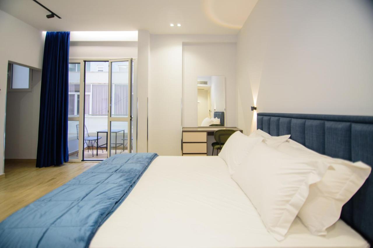 Palm Side Hotel Vlorë エクステリア 写真