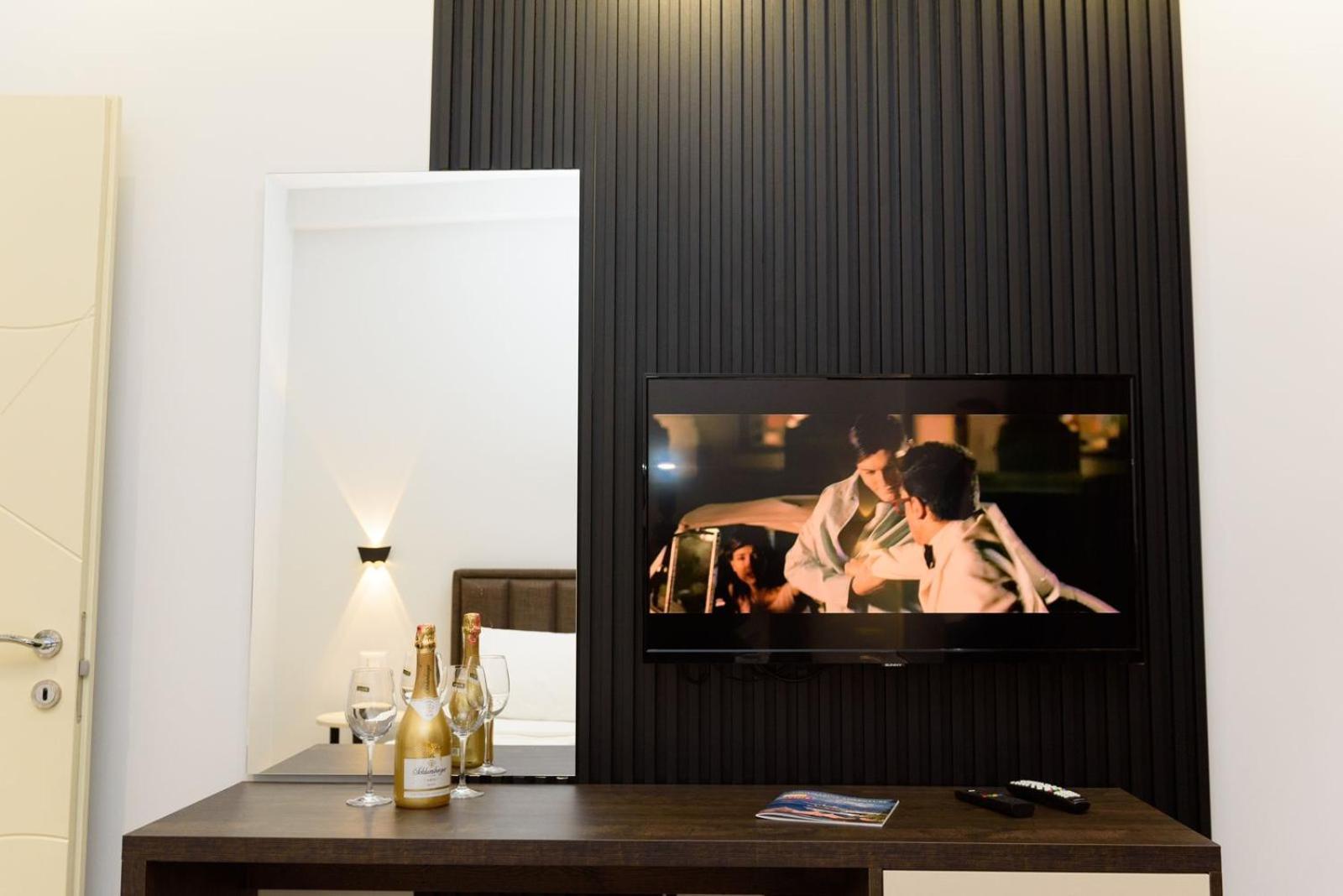 Palm Side Hotel Vlorë 部屋 写真