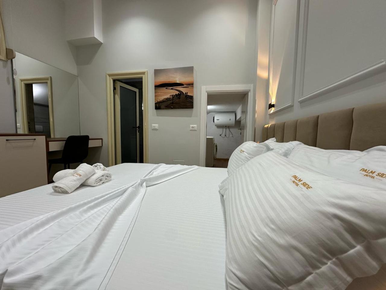 Palm Side Hotel Vlorë エクステリア 写真
